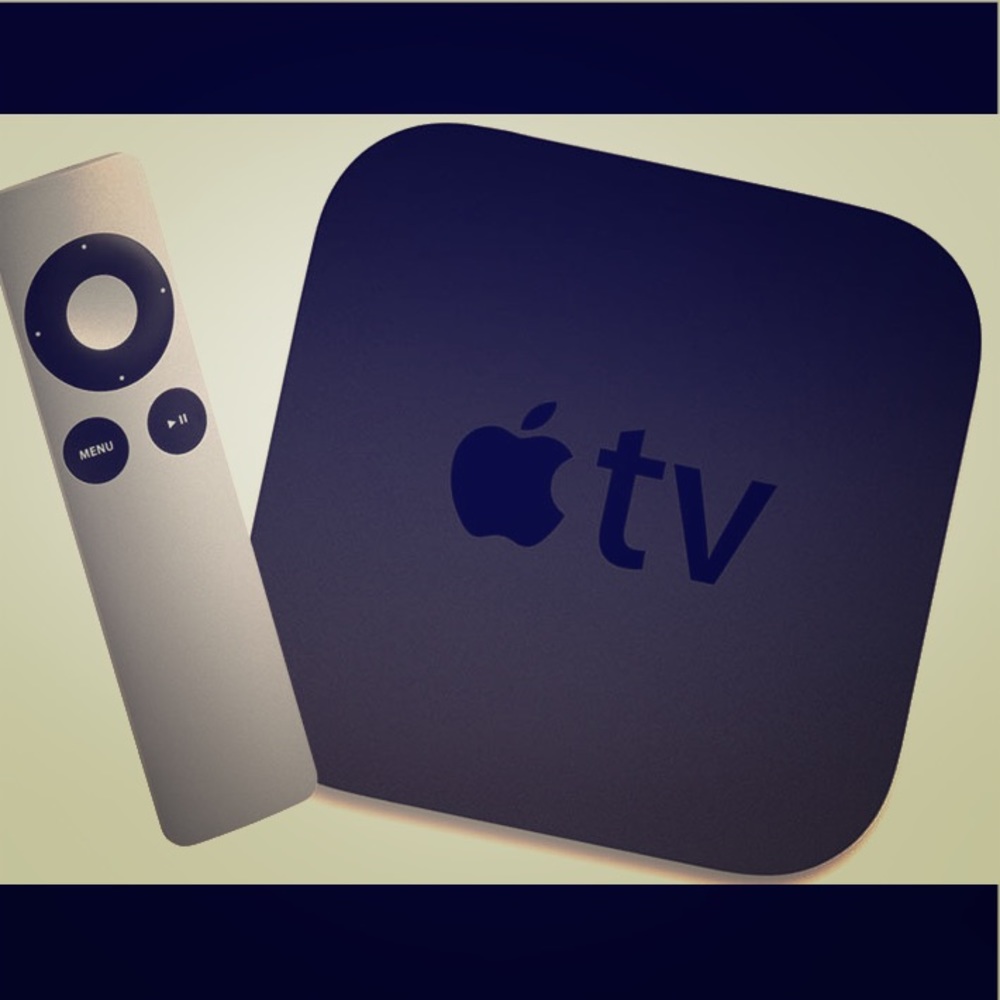 3rd Generation Apple TV with Remote